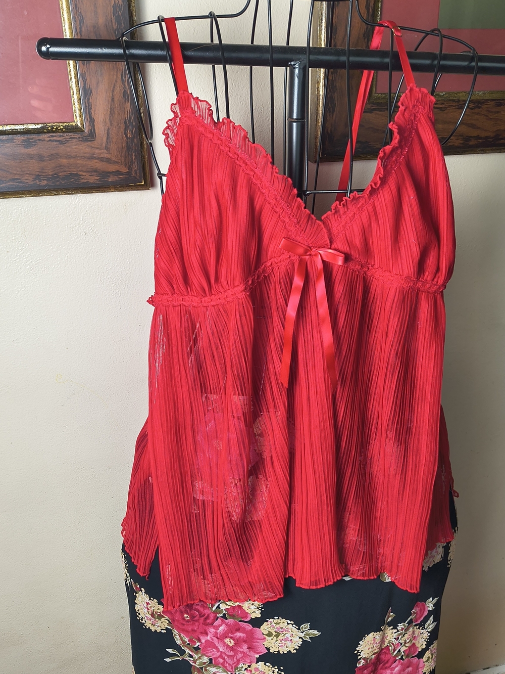 Red sheer ruffled baby doll v-neck spaghetti strap lingerie top